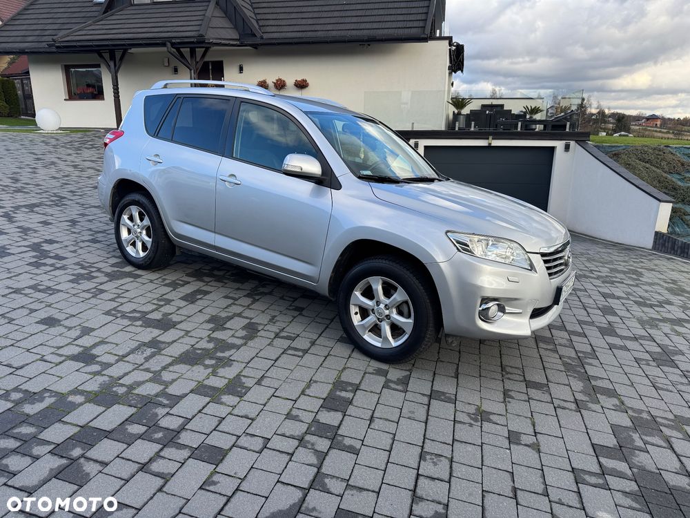 Toyota RAV4 2.2 D-4D Prestige - 16