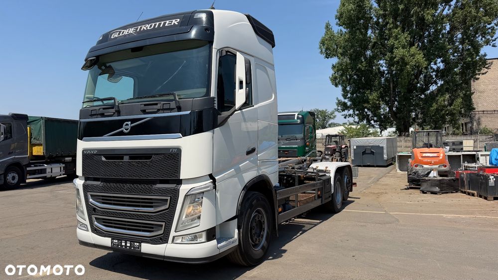 Volvo FH - 1