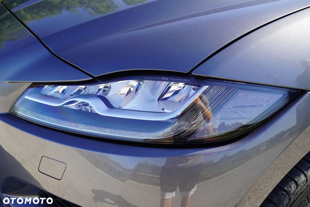 Jaguar F-Pace - 13