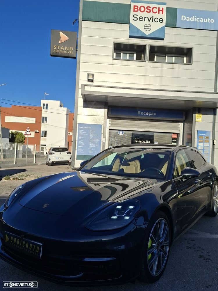 Porsche Panamera Sport Turismo - 4