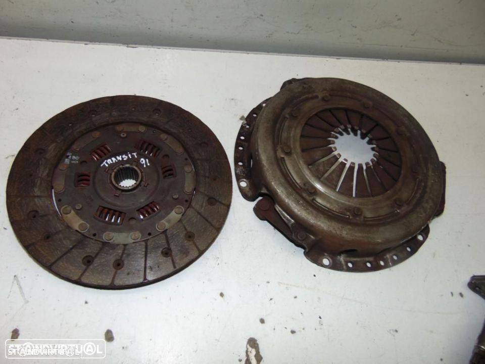 Ford Transit 2.5 modelo 1991 motor antigo - 8