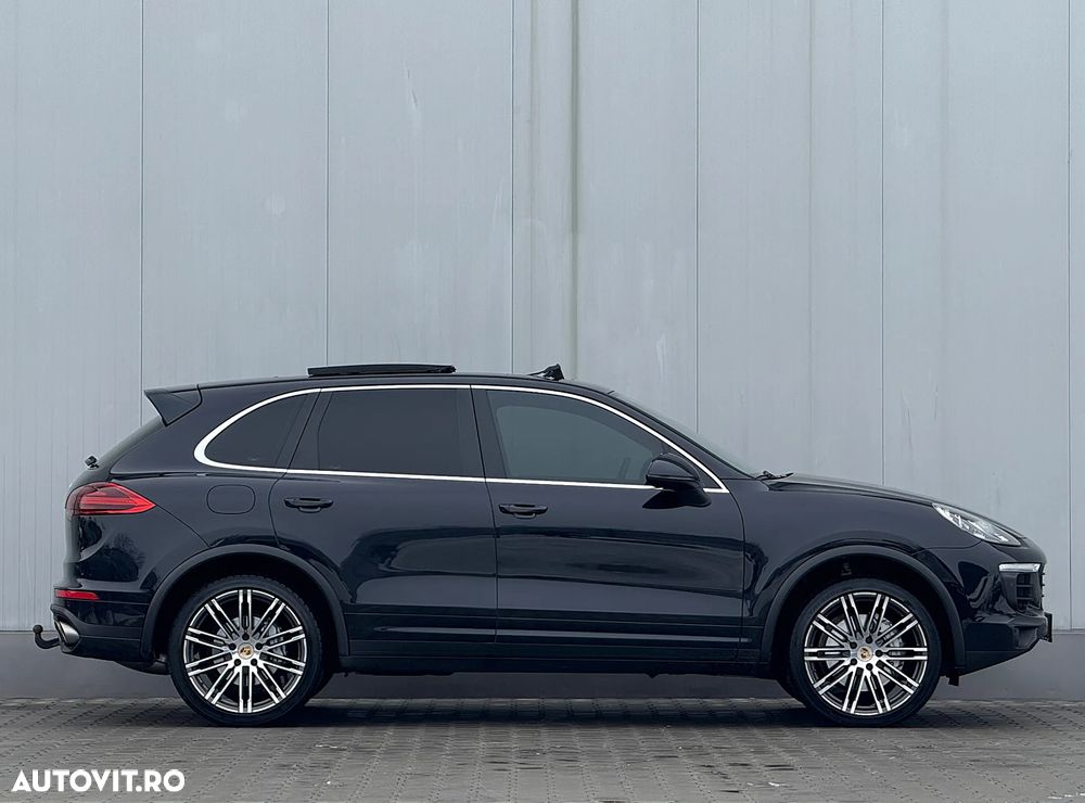 Porsche Cayenne S Platinum Edition - 9