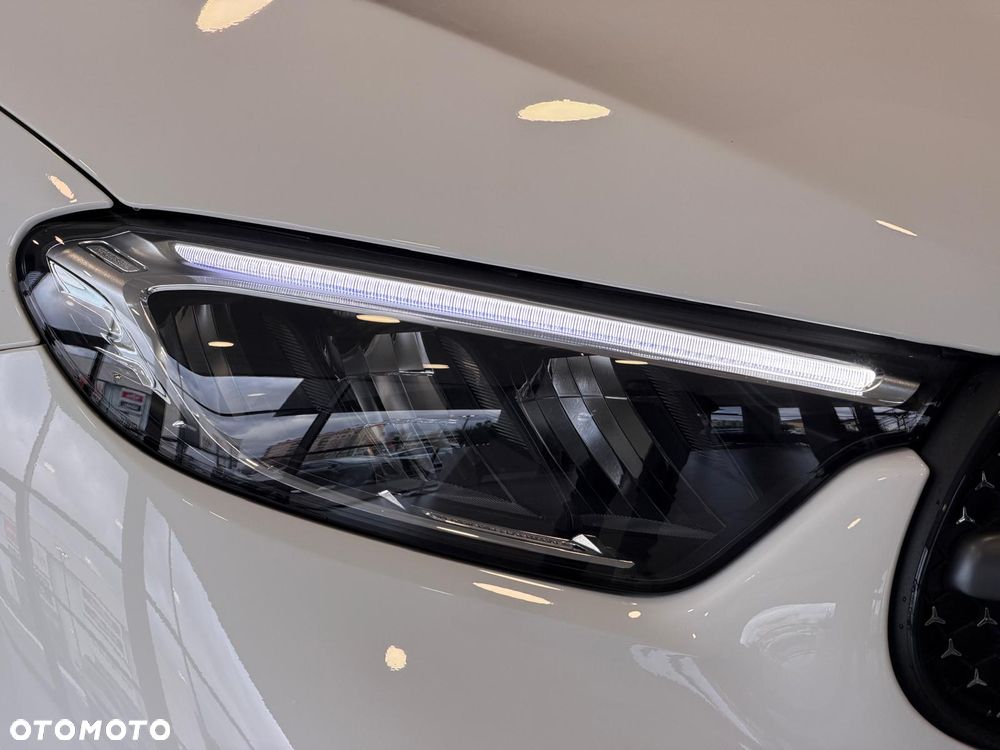 Mercedes-Benz GLC - 4