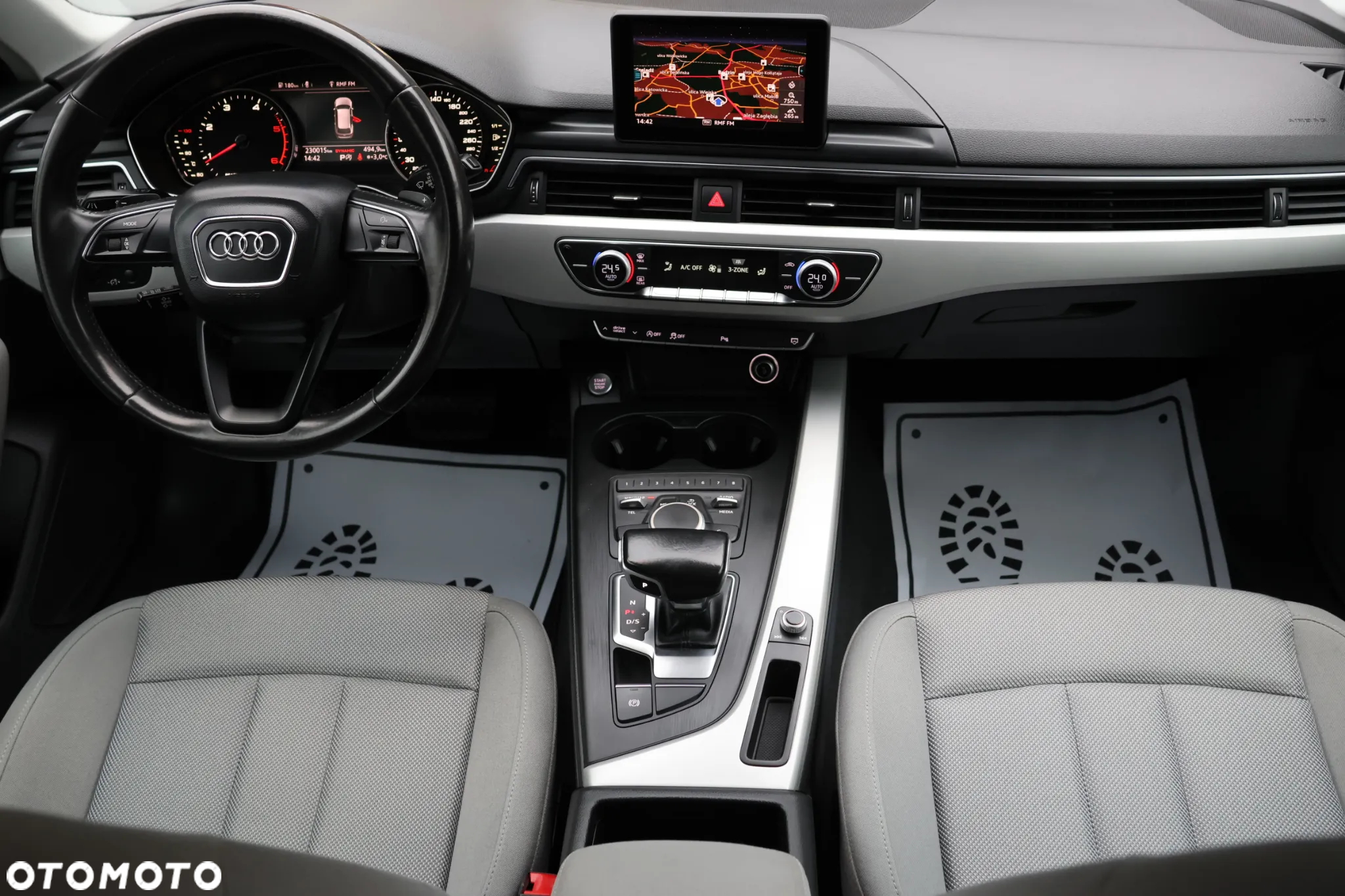 Audi A4 Avant 2.0 TDI ultra S tronic - 28
