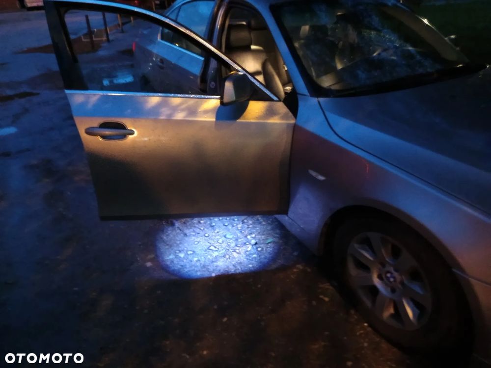 BMW Seria 5 - 10