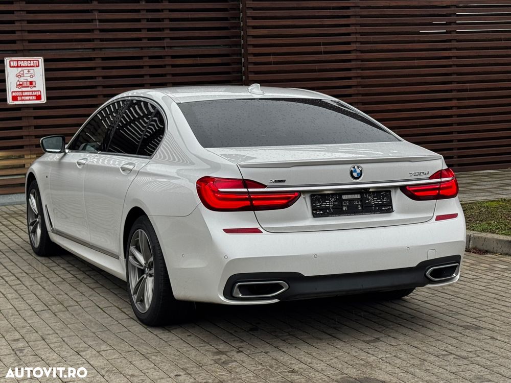 BMW Seria 7 730d xDrive - 9