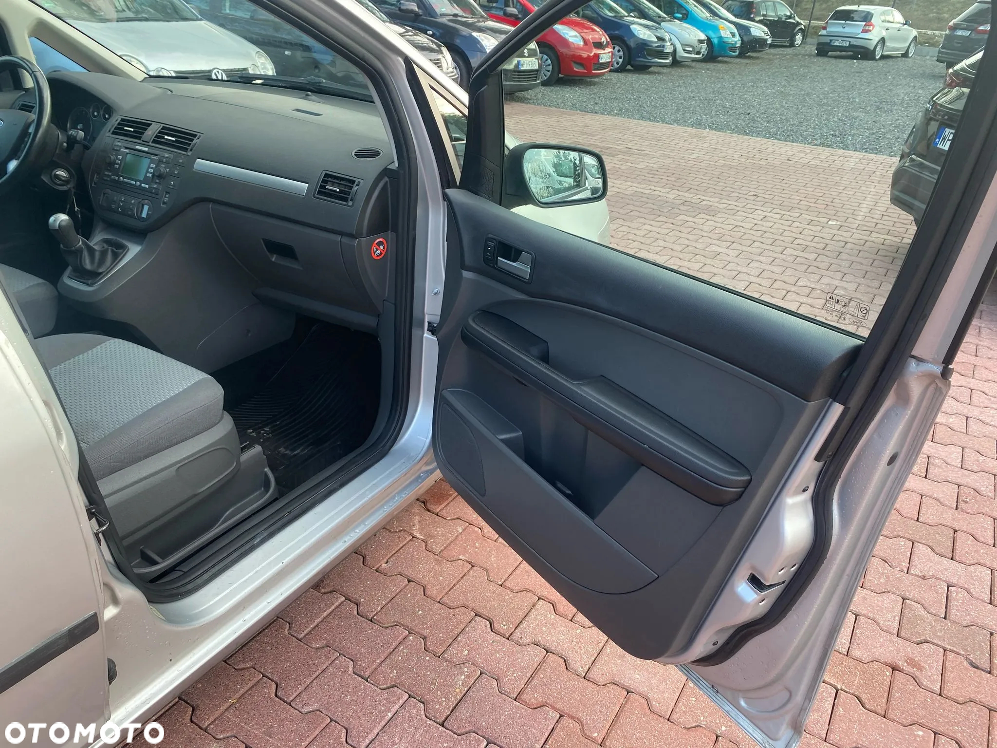 Ford Focus C-Max 1.8 Ambiente - 10
