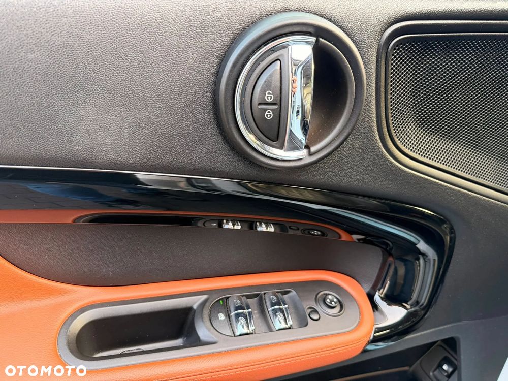 MINI Countryman Cooper S E ALL4 - 22