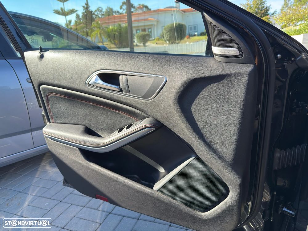Mercedes-Benz A 220 d AMG Line Aut. - 6