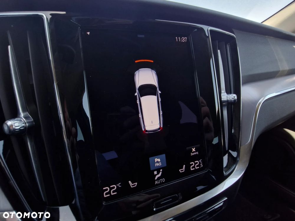 Volvo V60 D3 SCR Momentum - 25