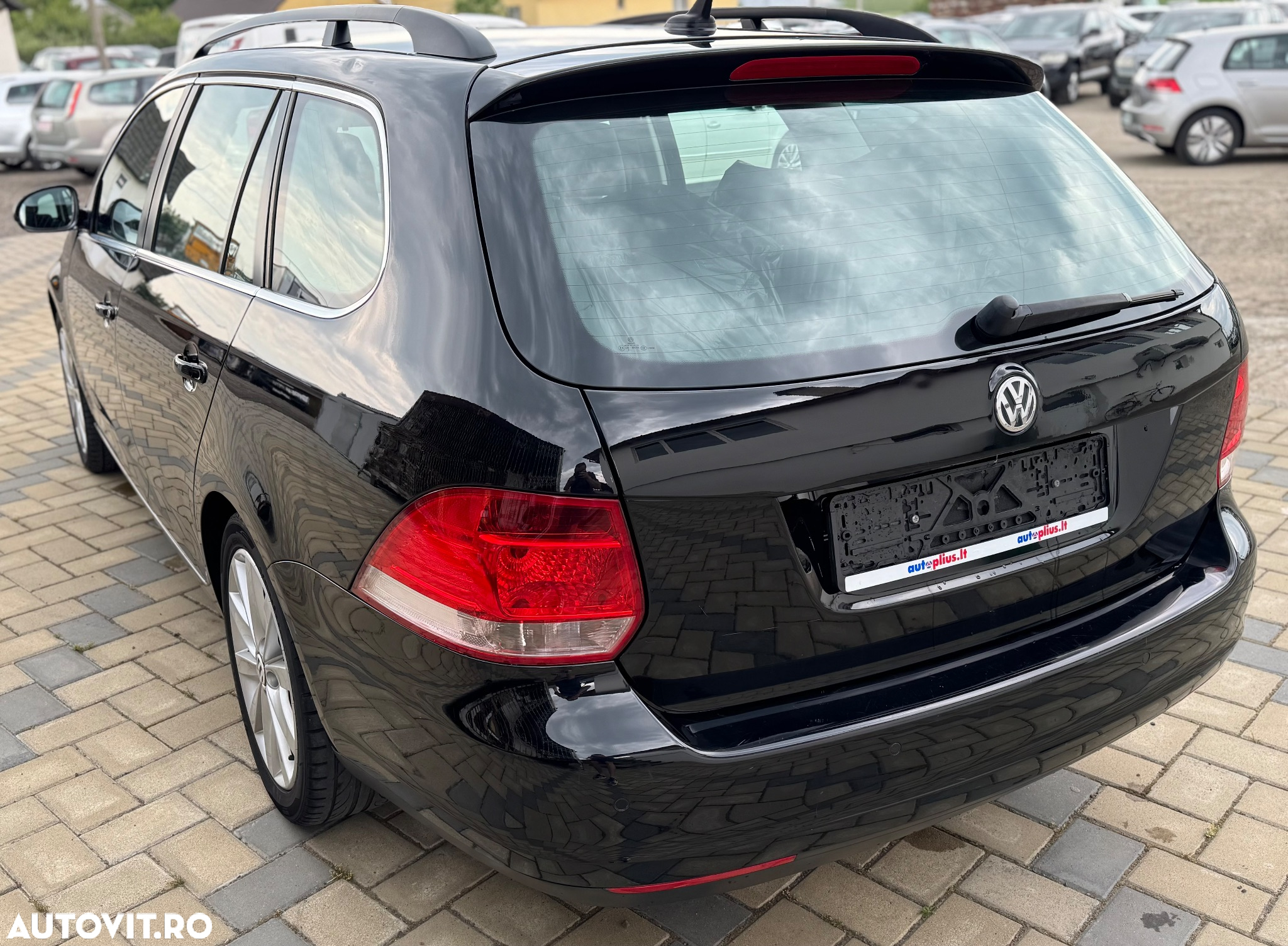 Volkswagen Golf 2.0 TDI BlueMotion Technology Highline DSG - 5