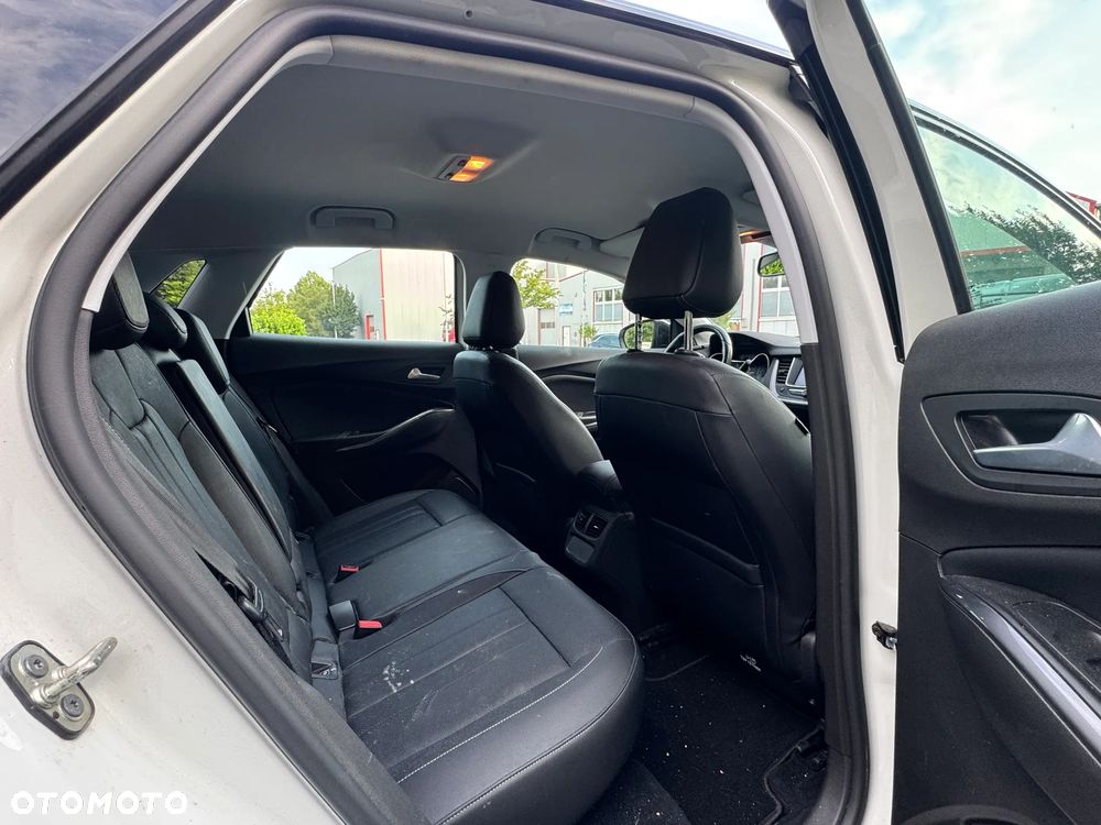 Opel Grandland X 1.6 Start/Stop Automatik Business INNOVATION - 28