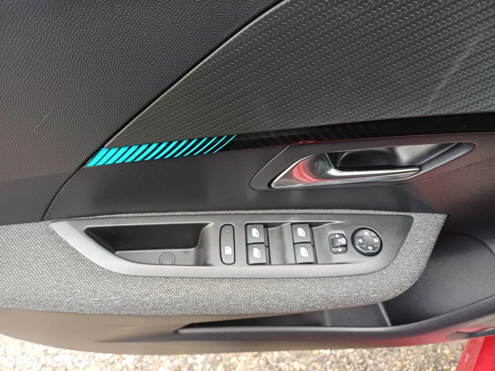 Peugeot 208 1.2 PureTech Allure S&S EAT8 - 18