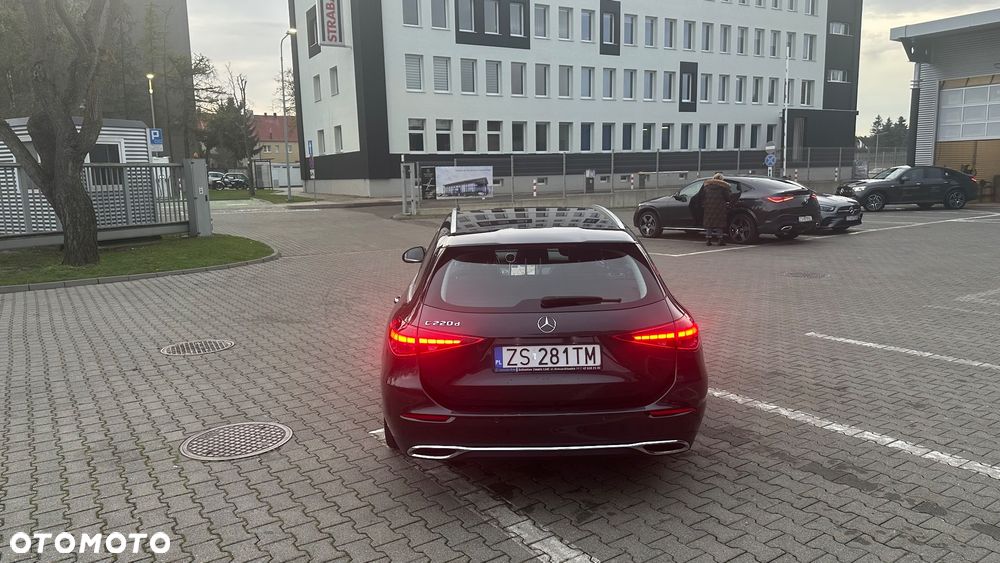 Mercedes-Benz Klasa C 220 d mHEV - 4
