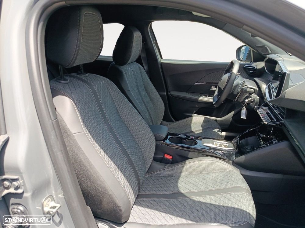 Peugeot 2008 - 15