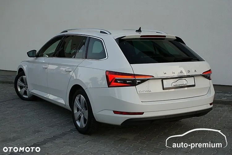 Skoda Superb 2.0 TDI SCR Ambition DSG - 29