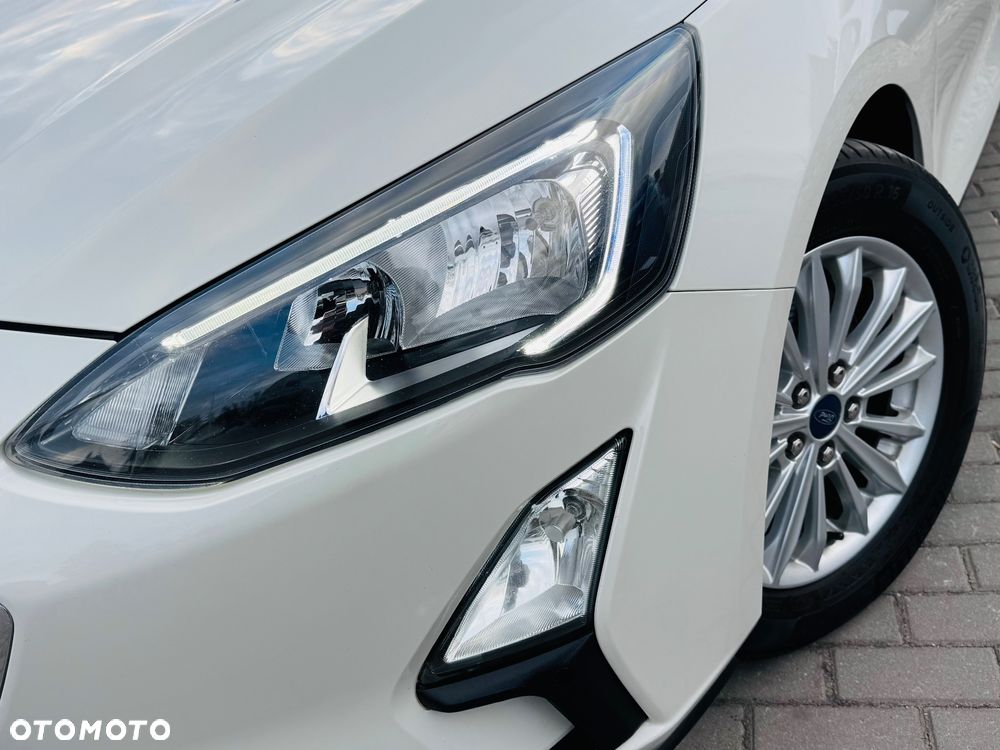 Ford Focus 1.5 EcoBlue STart-Stopp-System TITANIUM - 16