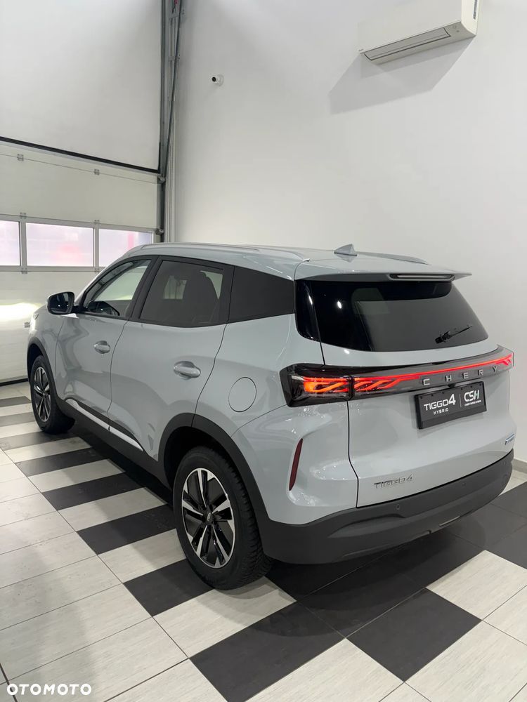 Chery Tiggo 4 1.5 T-GDI HEV Prestige DHT - 3