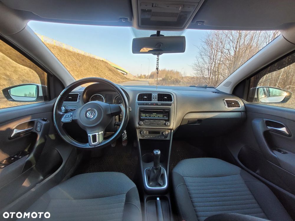Volkswagen Polo 1.6 TDI DPF Highline - 13