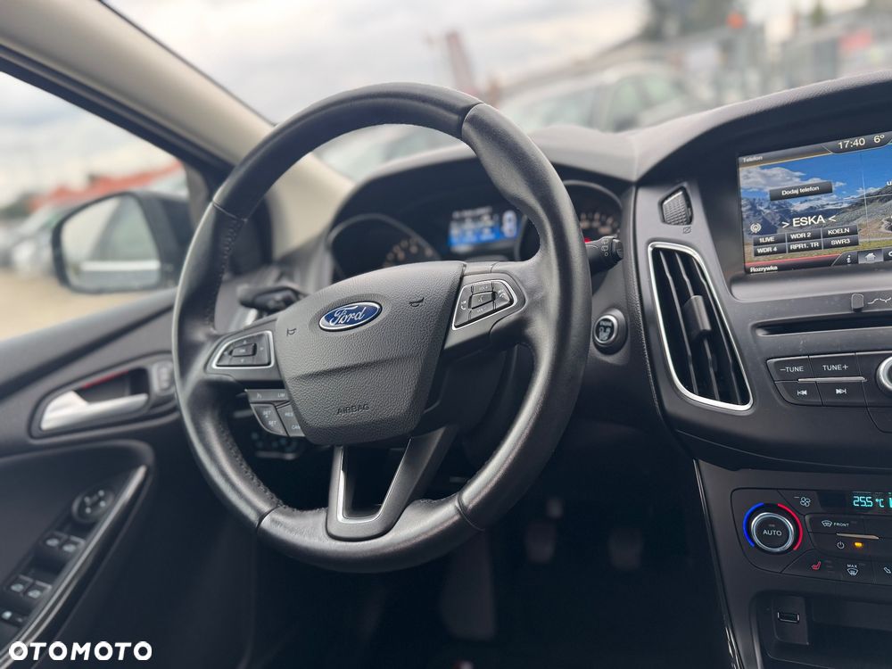 Ford Focus 1.0 EcoBoost Titanium ASS - 19