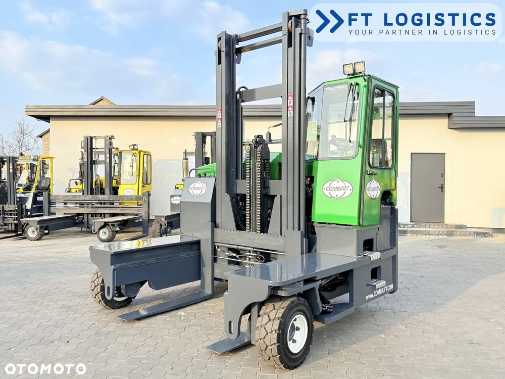 Combilift WÓZEK CZTEROKIERUNKOWY - WIELOKIERUNKOWY | COMBILIFT C7000 | DIESEL | DUPLEX 4700MM | WOLNY SKOK | POZYCJONER WIDEŁ | STAN IDEALNY | Szeroka oferta wózków czterokierunkowych i bocznych, dopasowanych do różnorodnych potrzeb i zastosowań - 3
