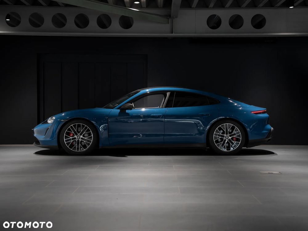 Porsche Taycan - 2