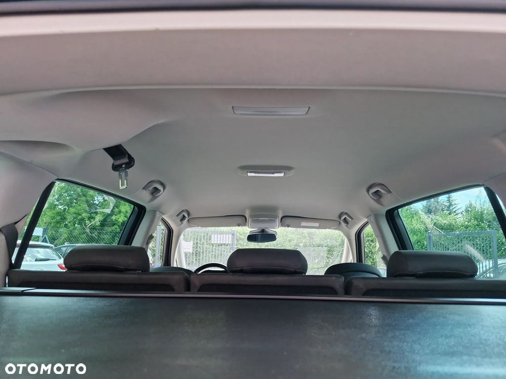Opel Zafira Tourer 1.4 Turbo Edition - 27