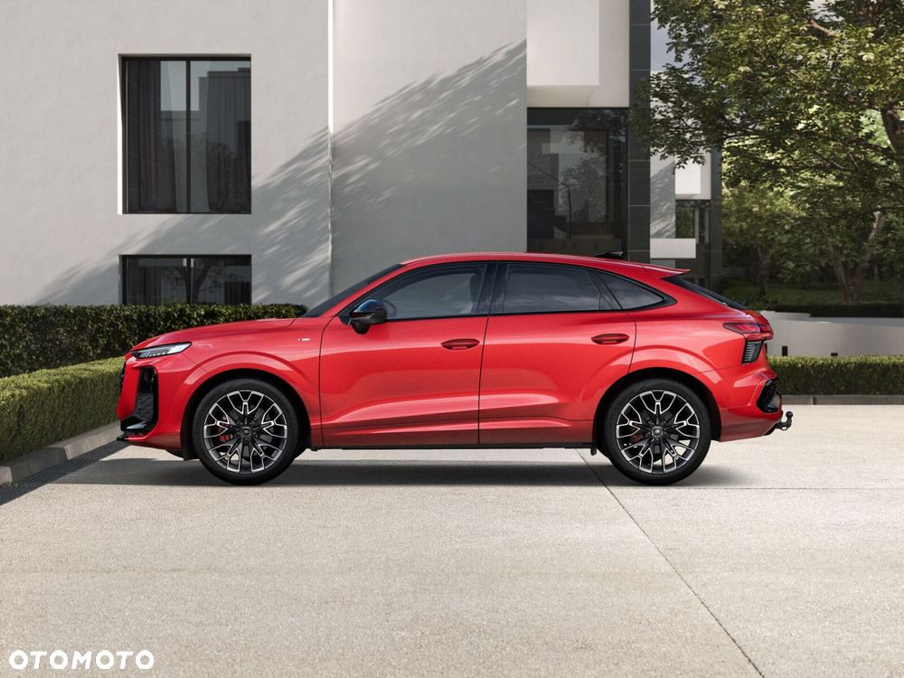 Audi Q3 Sportback - 4