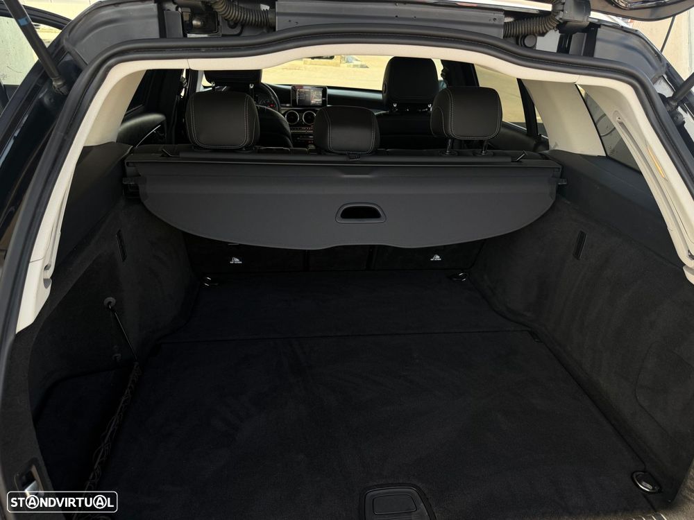 Mercedes-Benz C 200 d Avantgarde - 22