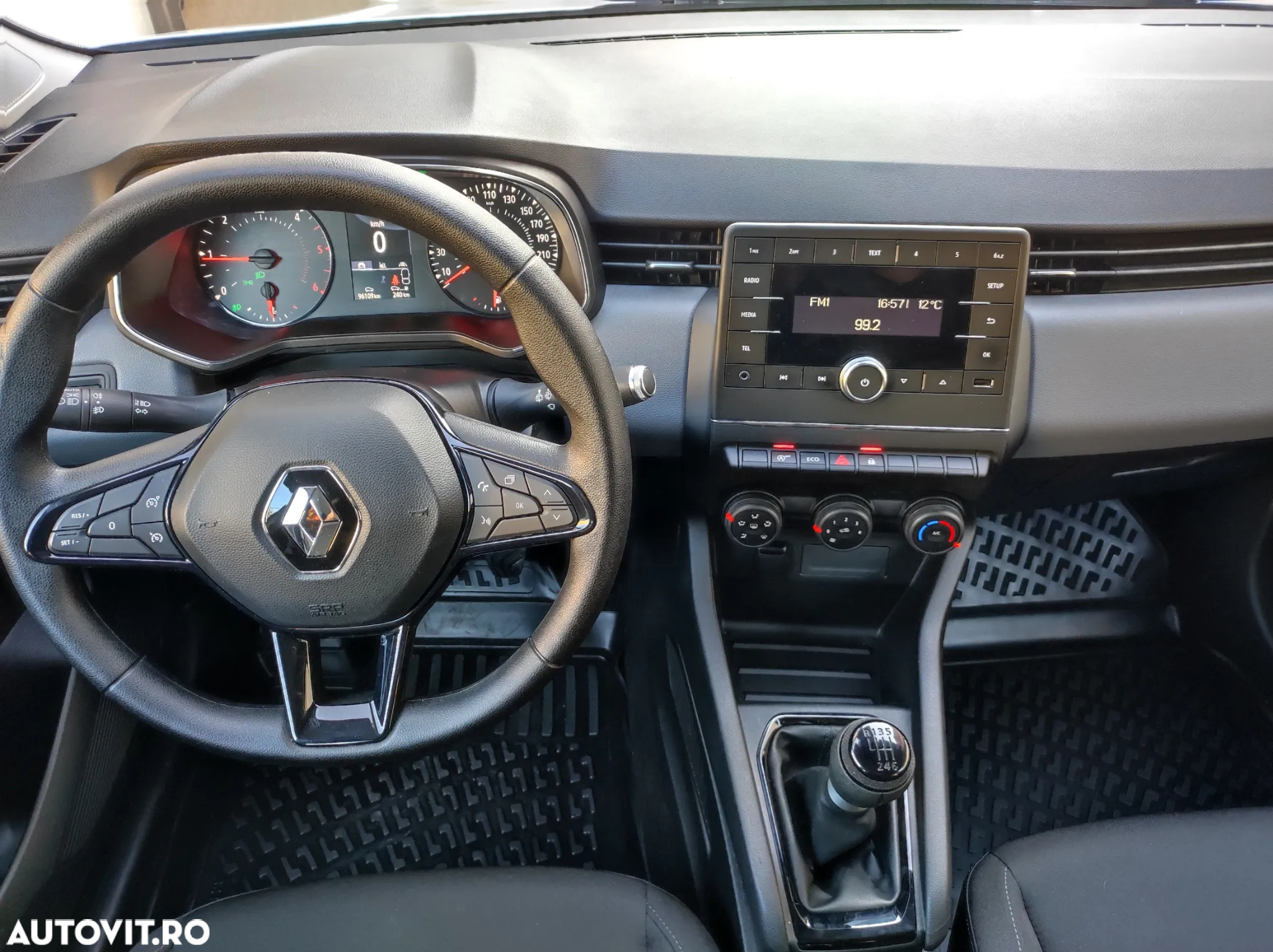 Renault Clio Energy dCi 90 Start & Stop Luxe - 6
