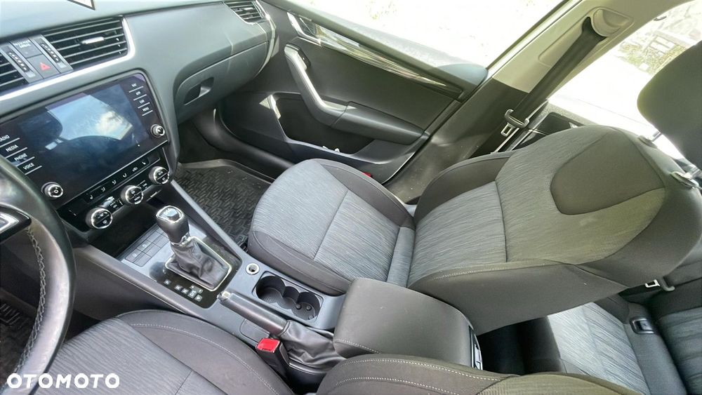 Skoda Octavia 2.0 TDI DSG Ambition - 7