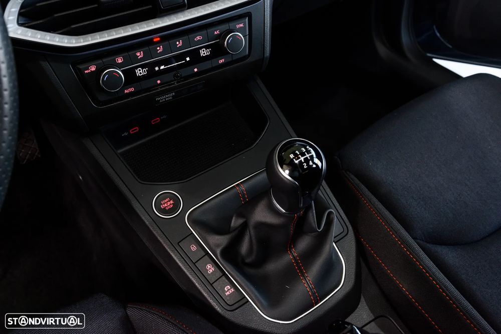 SEAT Ibiza 1.0 TSI FR - 27