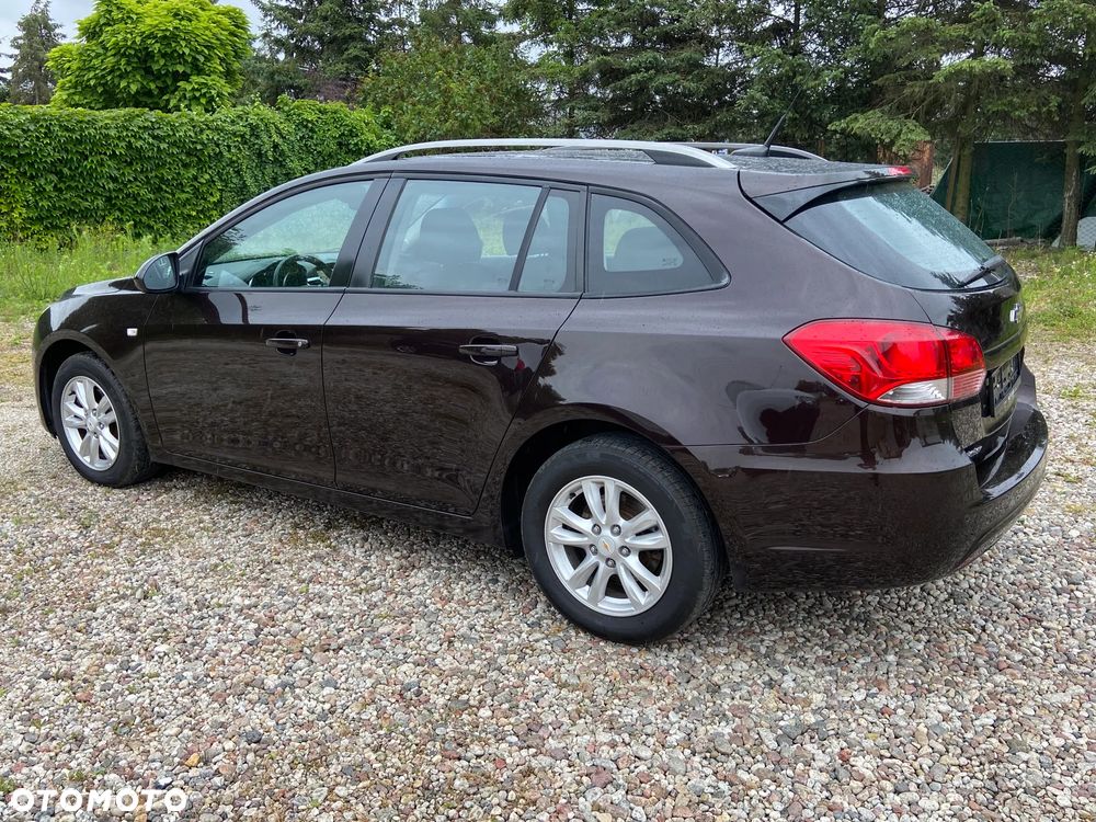 Chevrolet Cruze - 8