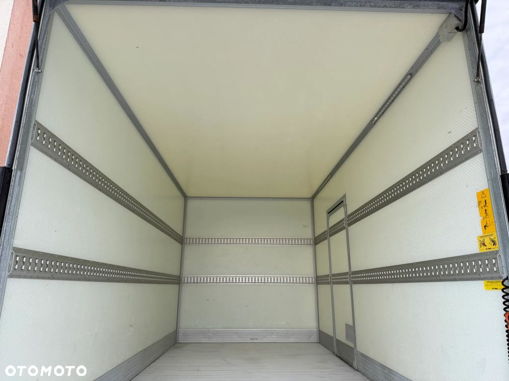 Mercedes-Benz Sprinter 317 CDI Izoterma Winda - 20