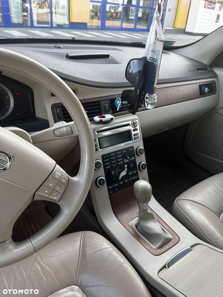 Volvo V70 2008 photo 5