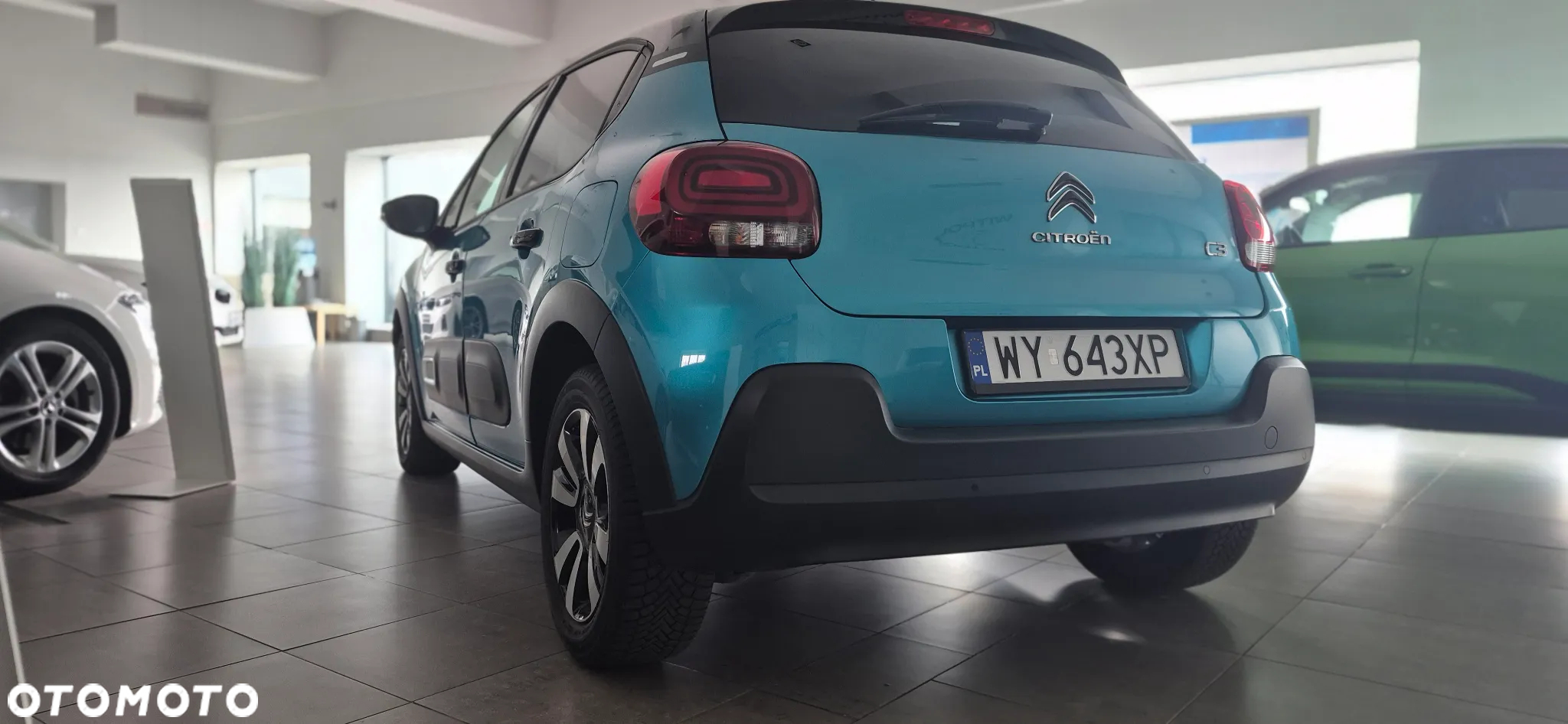 Citroën C3 1.2 PureTech Shine - 4