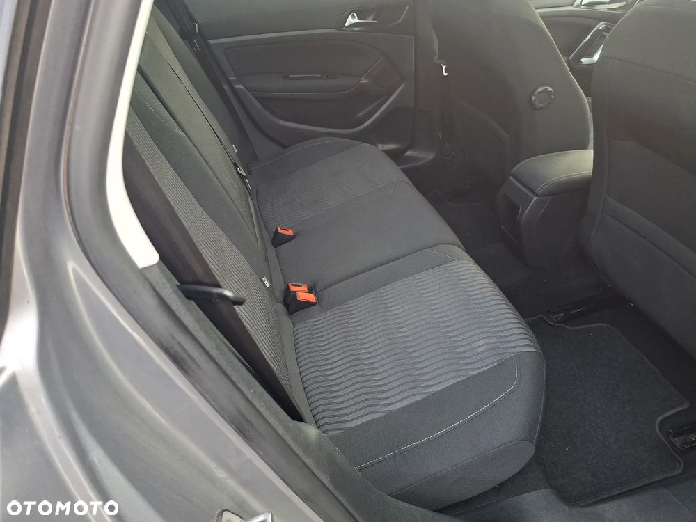 Peugeot 308 1.6 BlueHDi Business Line S&S - 16