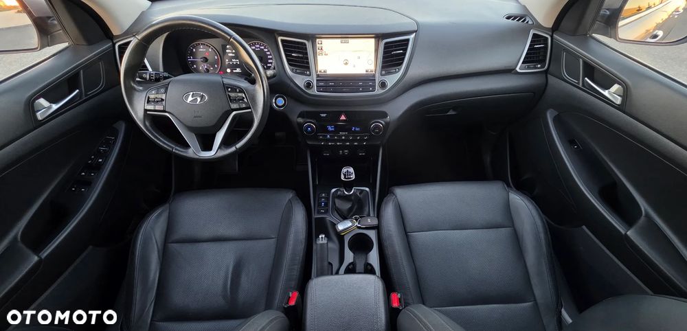 Hyundai Tucson blue 1.7 CRDi 2WD Advantage - 19