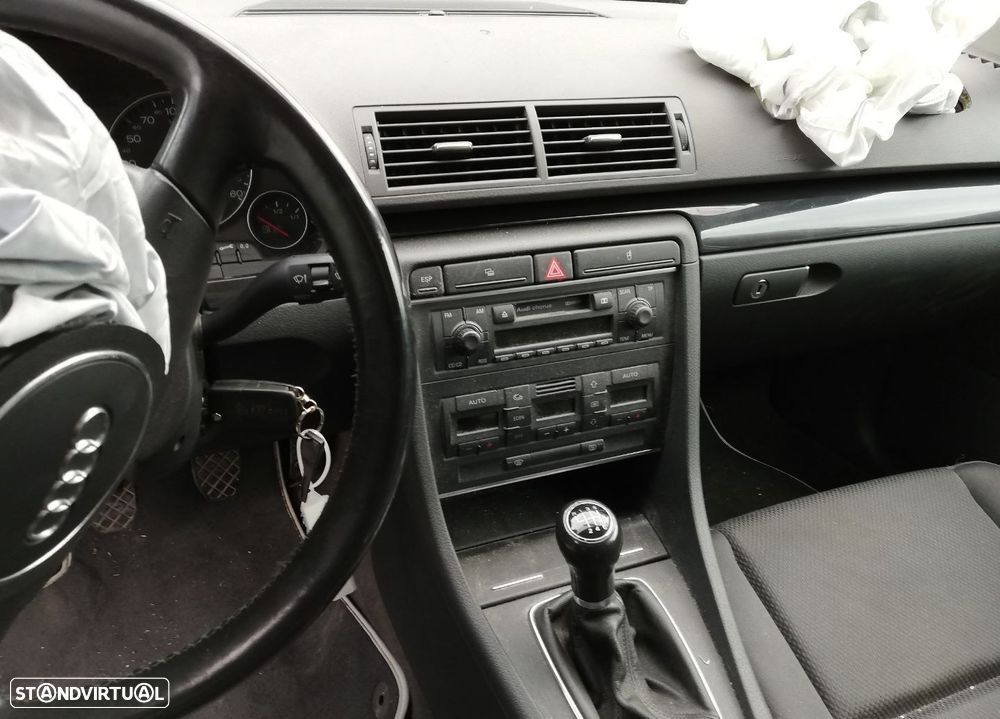 Peças Audi A4 (8EC,B7) 2004 a 2008 - 24