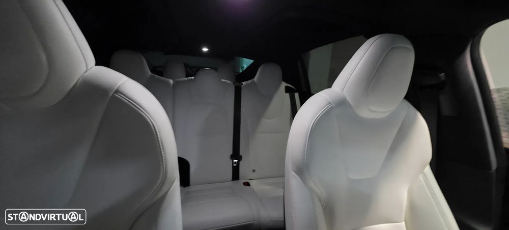 Tesla Model X 100 kWh Long Range AWD - 33