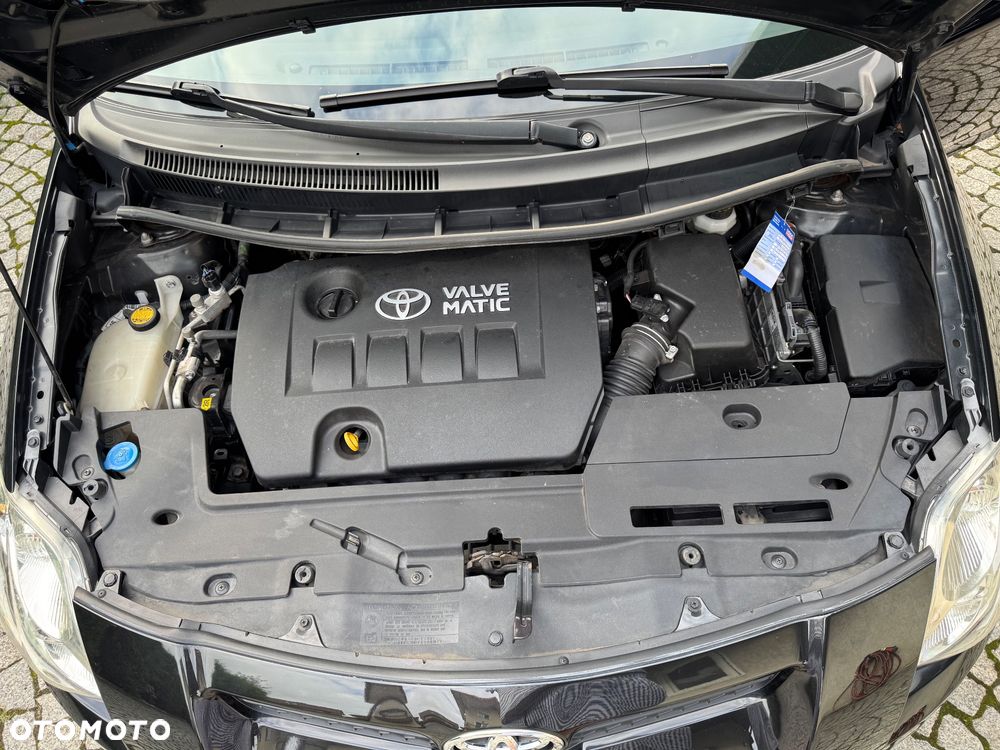 Toyota Auris 1.6 Executive - 19
