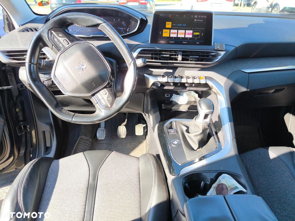 Peugeot 5008 BlueHDi 120 Allure - 9