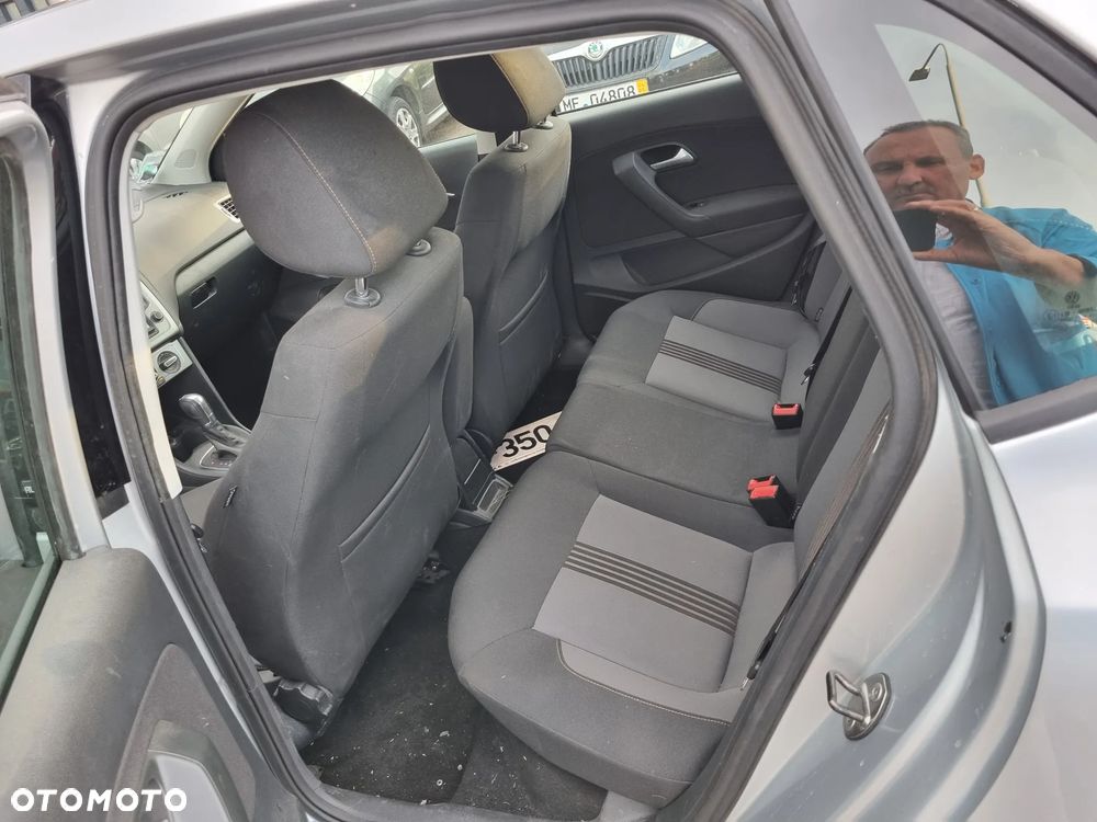 Volkswagen Polo 1.2 TSI Blue Motion Technology DSG Allstar - 8