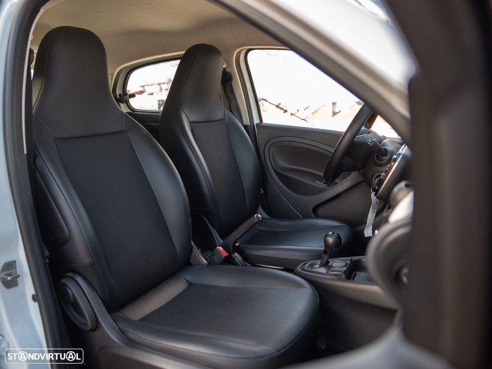 Smart ForFour EQ - 10