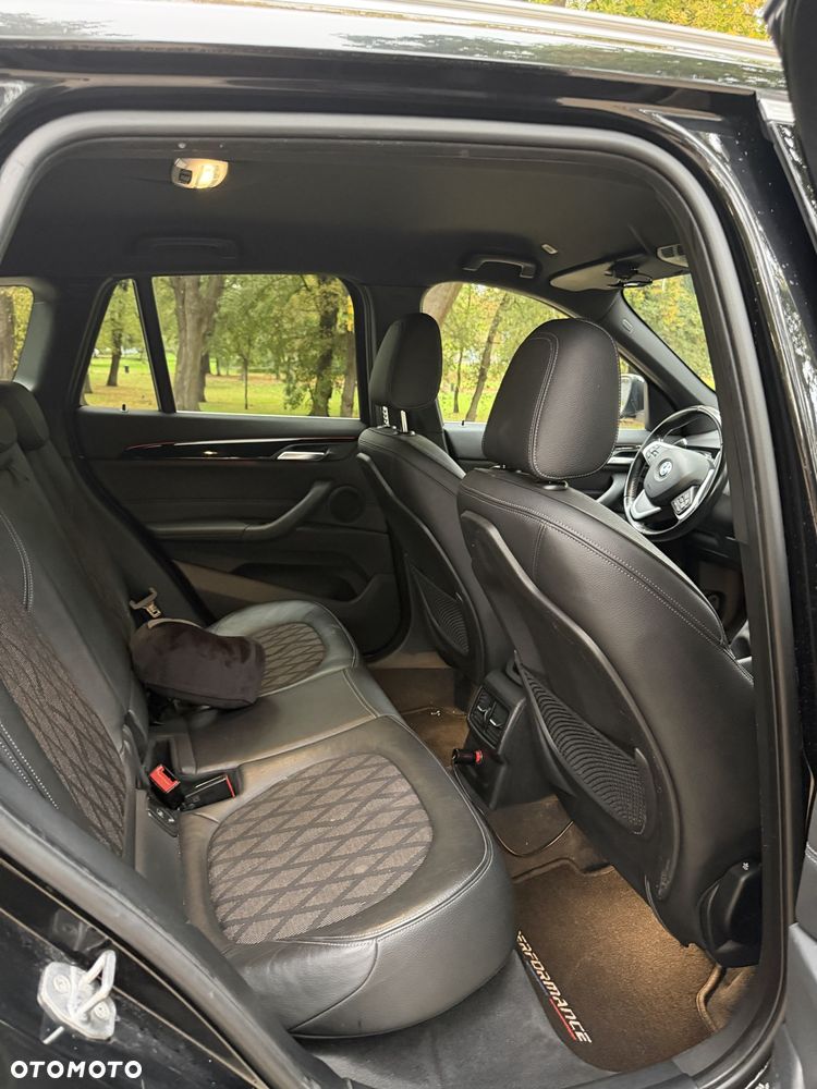 BMW X1 - 11