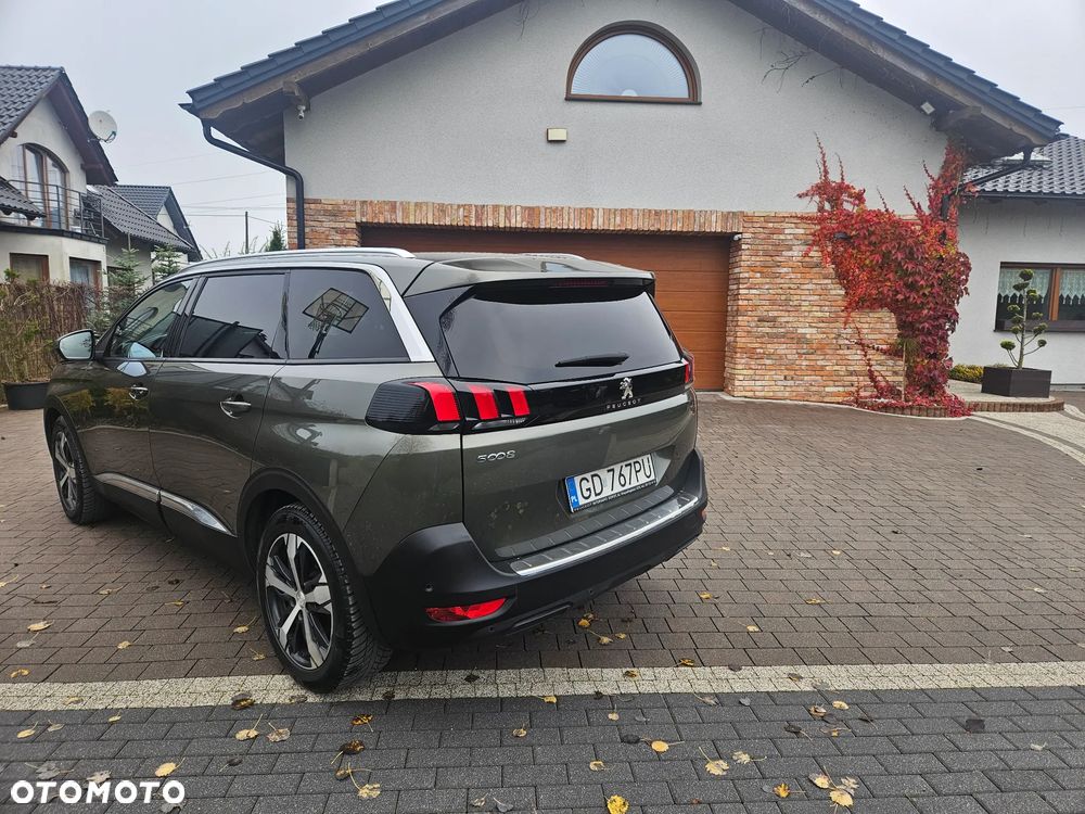 Peugeot 5008 2018 photo 4