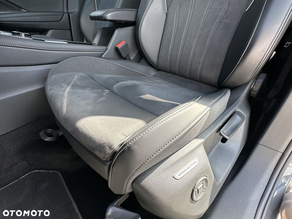 Volkswagen Tiguan 1.5 eHybrid PHEV 150kW Elegance DSG - 13