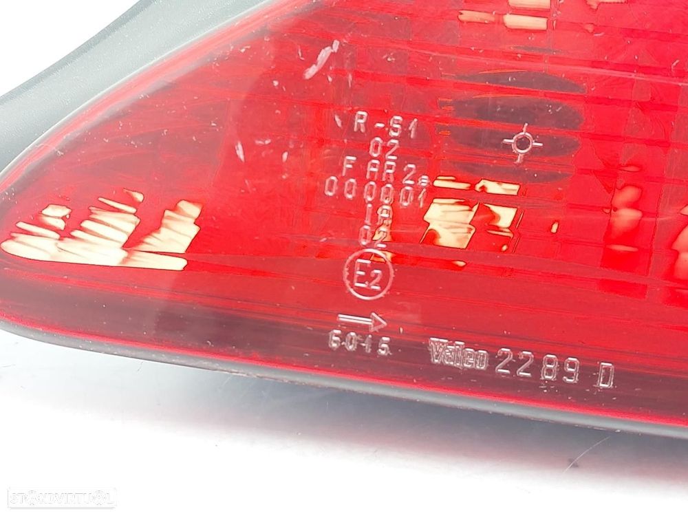 FAROLIM TRASEIRO DIREITO PEUGEOT 406 COUPÉ 1999 -6351J2 - 1