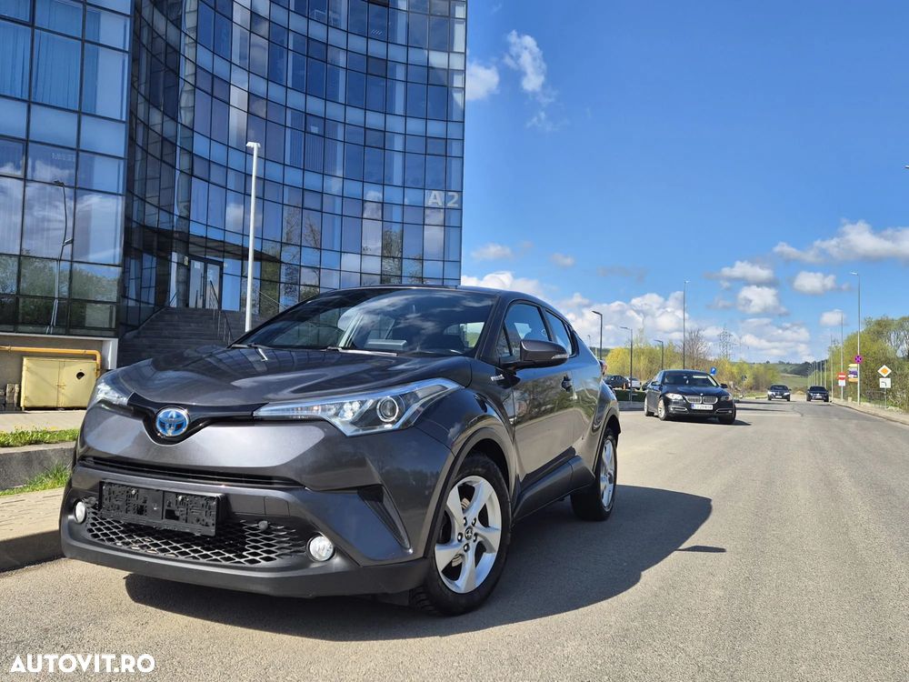 Toyota C-HR Business-Edition - 12
