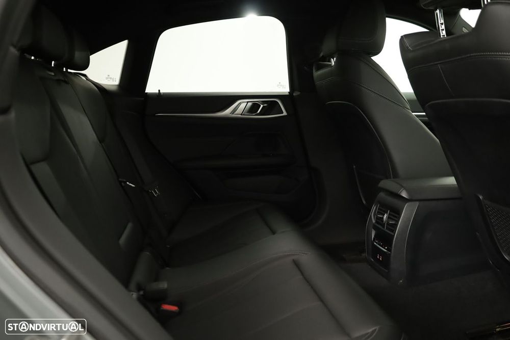 BMW i4 eDrive40 - 24